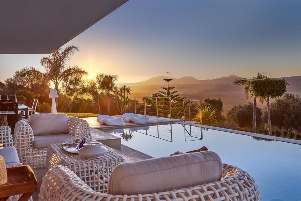 Eden Roc Villa Portol Bagian luar foto