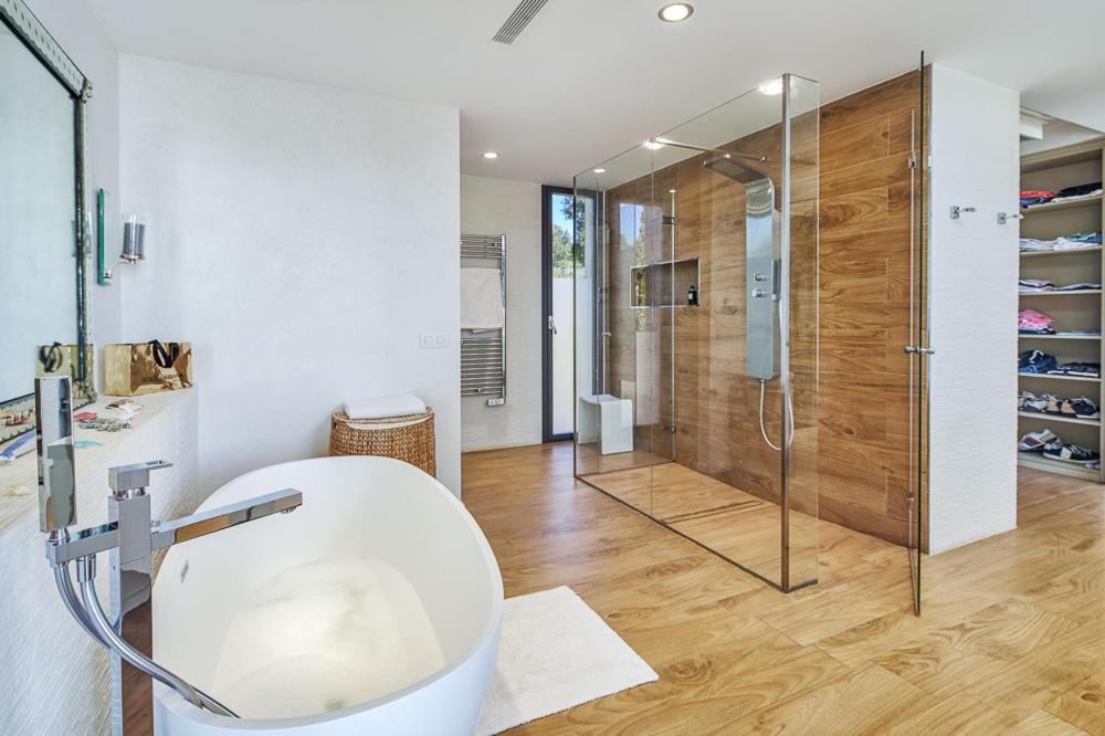Eden Roc Villa Portol Bagian luar foto